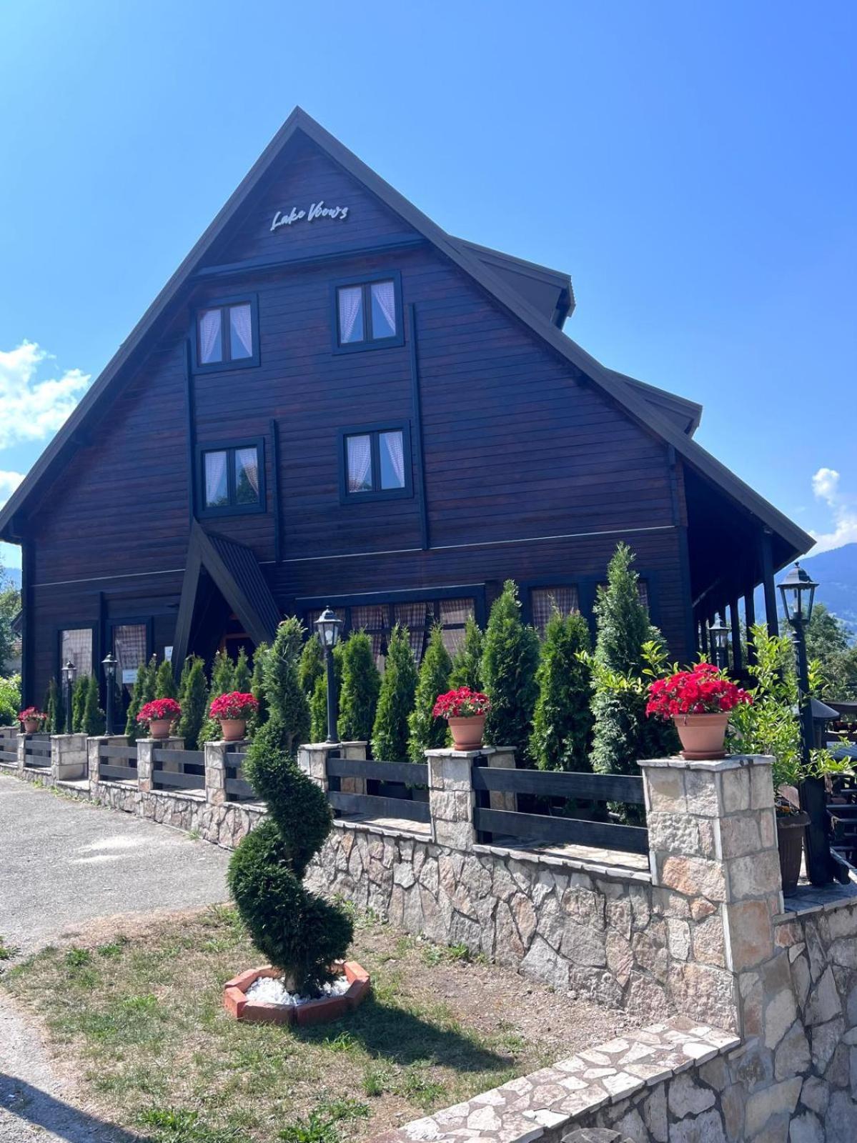 Camp Hotel Lake Views 普拉夫 外观 照片